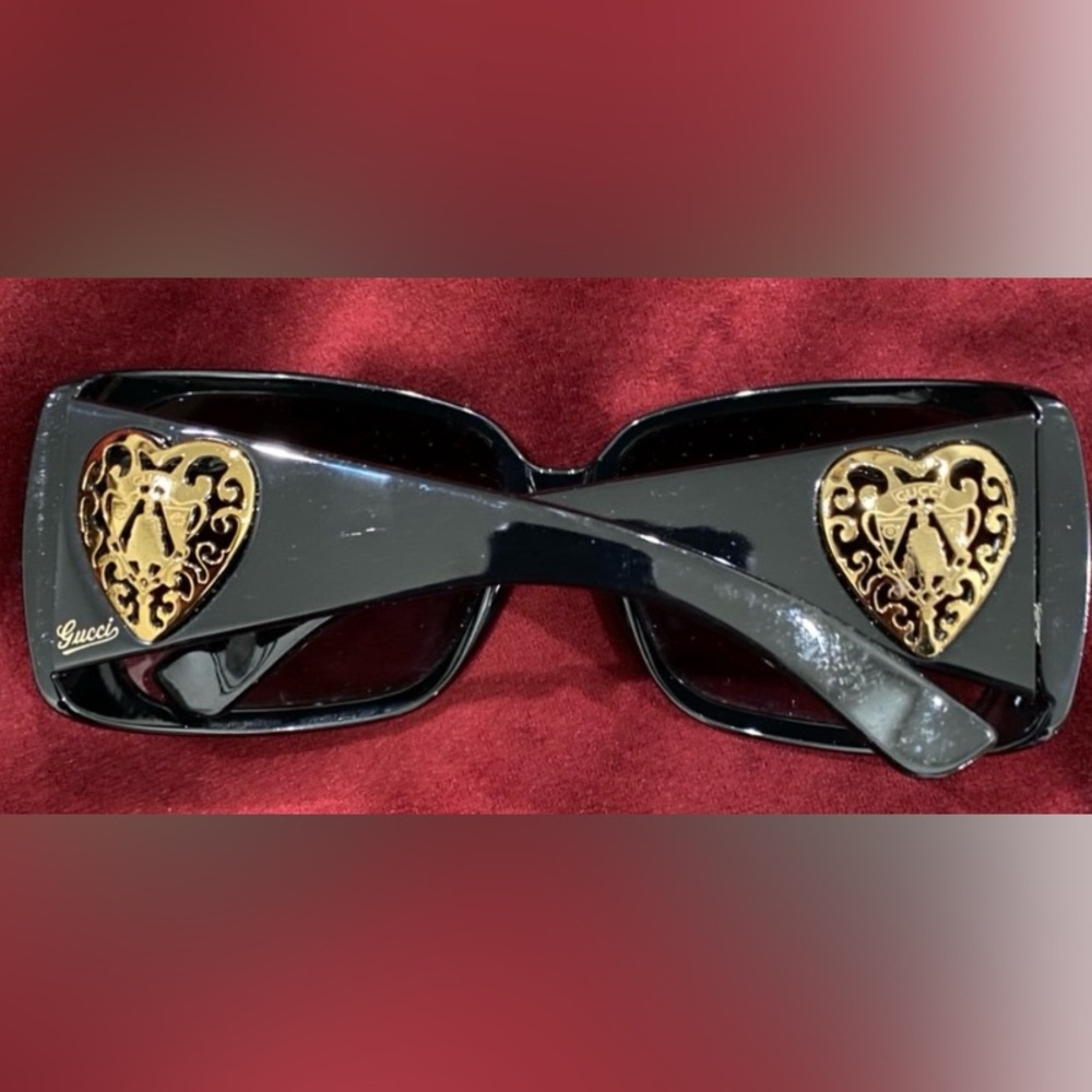 Gucci Black Sunglasses - Picture 11 of 15